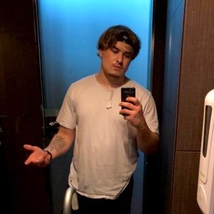 Meet your Posher, Blake